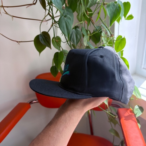 vintage AUTO DETAILS Trucker hat retro font - Picture 4 of 8